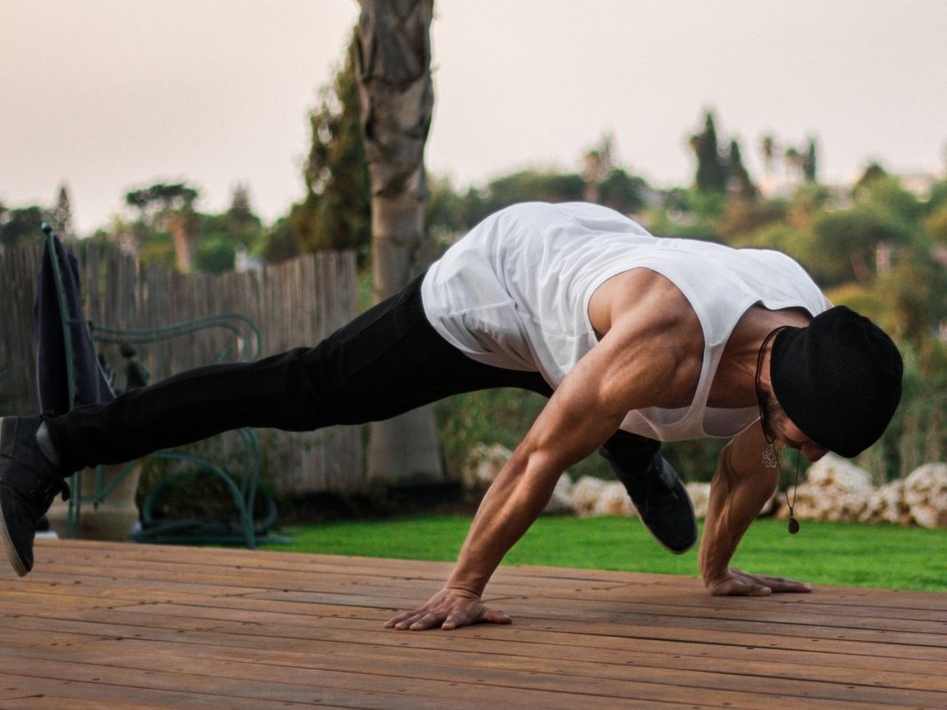 Maltese Calisthenics Come Si Esegue La Scienza In Palestra
